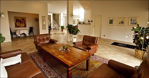 Gaven til parret der holder af skøn natur, god mad og hygge - Hotel Grenaa - Havlund.. 