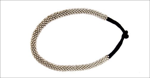 Vær med på smykkemoden med et statement smykke