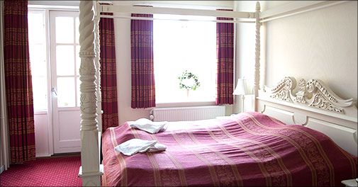 Skagen er bare noget helt specielt - fuldend din oplevelse med et ophold på Foldens Hotel