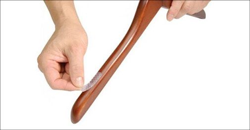 Slip for krøllet tøj på gulvet!