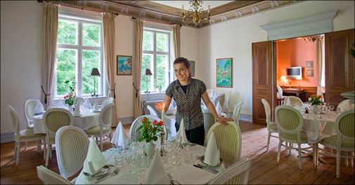 Romantik og ren idyl - Velkommen på Liselund Ny Slot på Møn