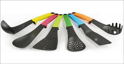 Et herligt farverigt sæt til køkkenet!