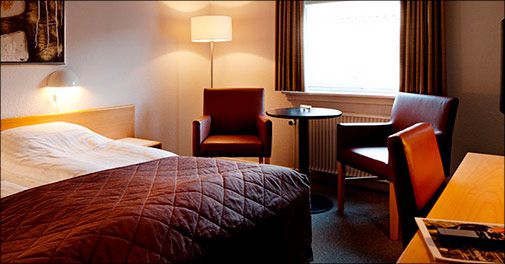 Forkæl dig selv med kurbad, skøn mad mm.. Nyd et ophold på Grand Hotel Struer.. 