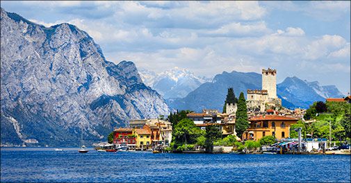 Skøn ferie i Italien med ophold i dobbeltværelse med balkon