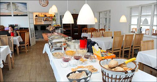 Skøn julebuffet, livemusik m.m. på Hotel Ballumhus