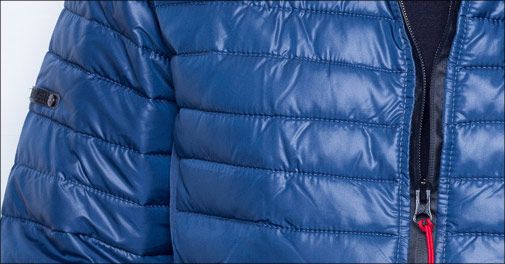 Jakke i lækkert design - ideel til de kolde måneder