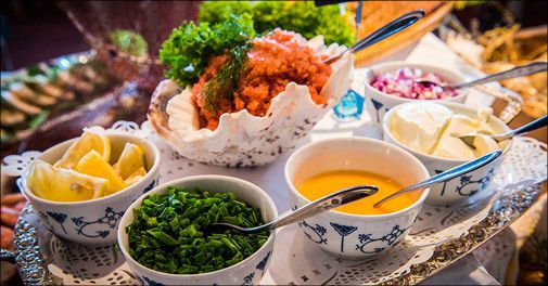 Nyd den hyggelige maritime atmosfære på Den Gyldne Hane