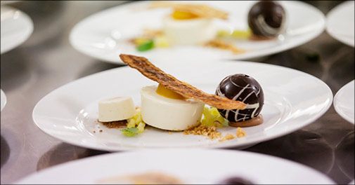 Overnat på Tambohus Kro og besøg skønne Jesperhus Blomsterpark