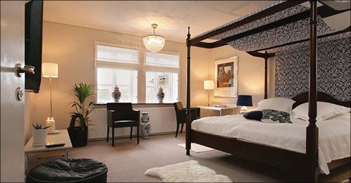 Bo på det unikke købstadshotel Postgaarden