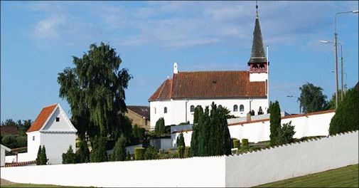 Ægte krostemning og god mad i naturskønne omgivelser - Reersø Kro