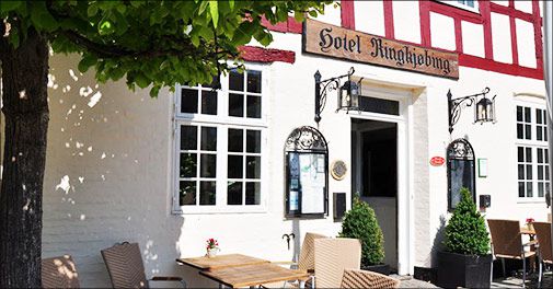 Skønt ophold med købstadshygge på et af Danmarks ældste hoteller..