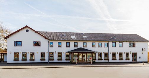 Få ladet op i skønne omgivelser på Sønder Omme Kro i det midtjyske