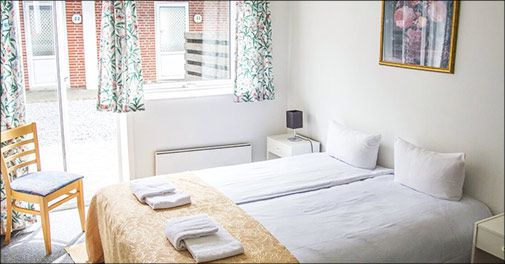 Gå ikke glip af Sort Sol opholdet på Hotel Ballumhus med lækker mad, guidet udflugt mm.. 