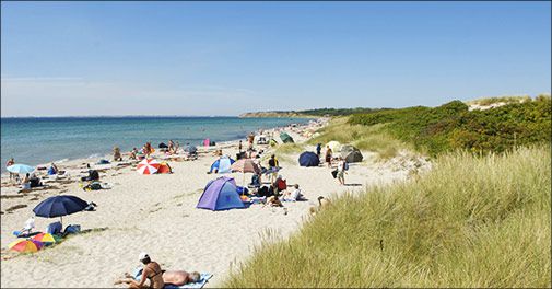 Aktiv eller afslappet camping på Langeland Velkommen til Feriepark Langeland Camping og Hytter