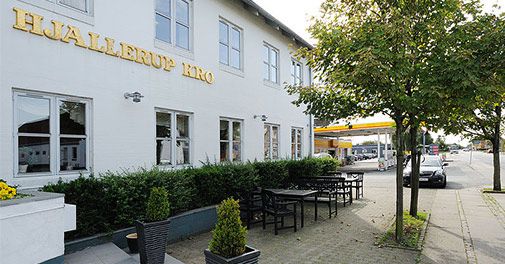 Lækker mad, hygge og dejlige omgivelser - Velkommen til et skønt ophold på Hjallerup Kro i Nordjylland!