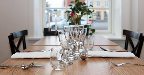 Se de dejlige ophold for 2 inkl. mad her!