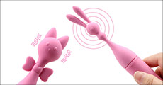 Ren nydelse - glæd dig til at lege med dine nye venner. Du får 1 stk. vibratorsæt med en rabbit og en kat. Værdi kr. 598,-