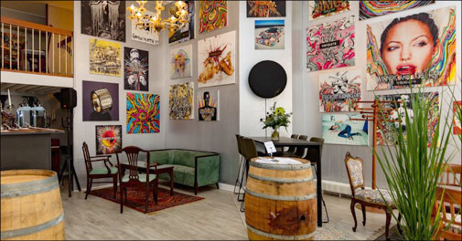 Lige i centrum, flotte historiske rammer, lækker mad.. 