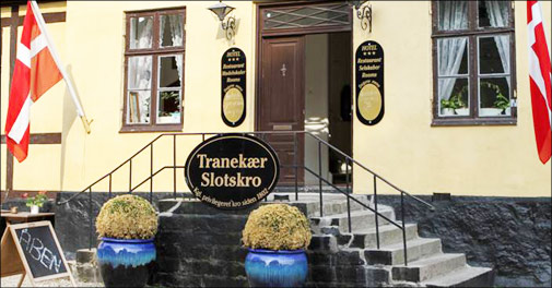 2 overnatninger på Slotskro på Langeland