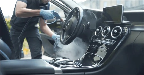 Professionel damprens af din bil - Hjemme hos dig!