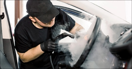 Professionel damprens af din bil - Hjemme hos dig!