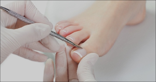 Komplet fodbehandling med pleje, velvære og massage